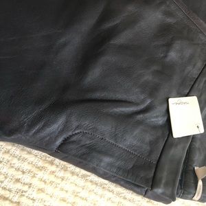 100% Leather pants, navy blue